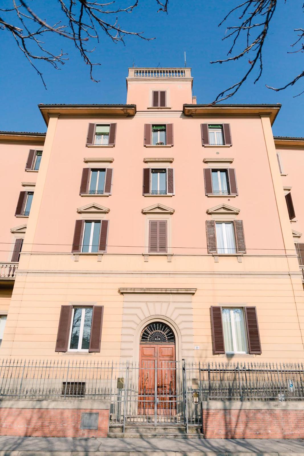 Grande, moderno appartamento in edificio storico