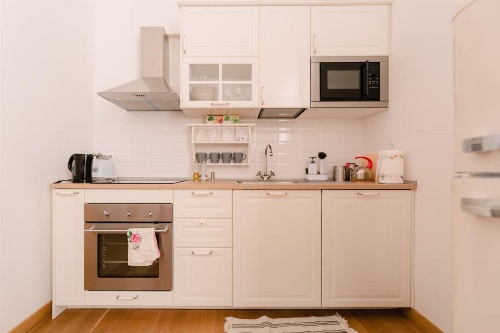 Grande, moderno appartamento in edificio storico image 11