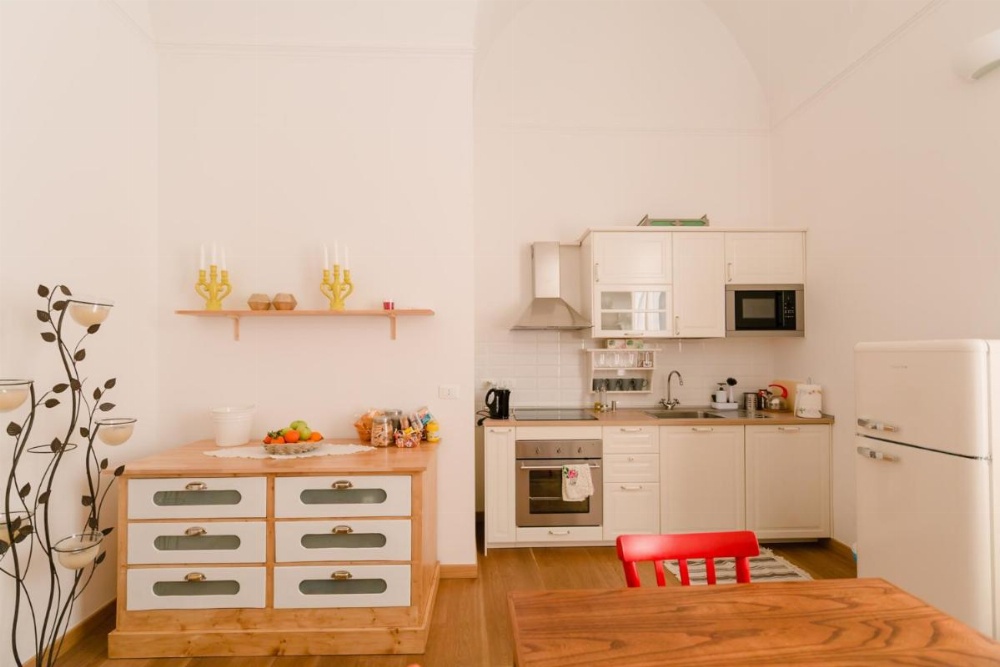 Grande, moderno appartamento in edificio storico Image 16